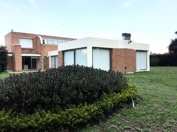 VENTA de CASAS en BOGOTA