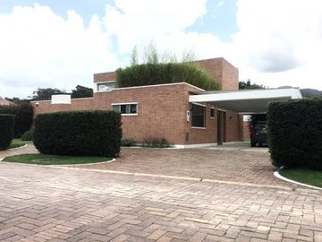VENTA de CASAS en BOGOTA