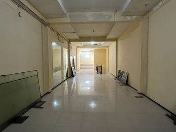 Ruko Raya Ngagel Jaya Surabaya Strategis Cocok untuk resto, kantor, apotik