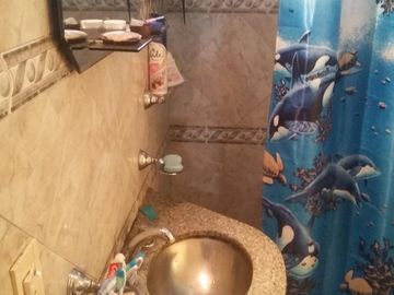 Casa de 4 ambientes tipo chalet en dos plantas en José C. Paz.