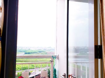 Disewakan Apartemen Springlake 2BR Furnish
