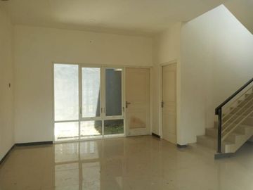 Rumah Termurah di Bandung Selatan 2 Lantai Paving Blok