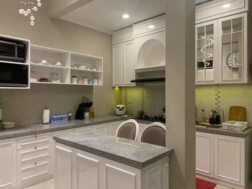 Rumah cantik sariwangi dekat sarijadi, gegerkalong, cihanjuang bandung