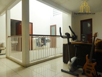 Rumah modern minimalis 2lt arcamanik dkt soetta bebas banjir | DIAHK