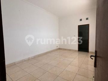 Dijual Rumah di Villa Melati Mas 1&2 Lokasi Strategis SHM Siap Huni