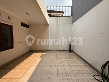 Dijual Rumah di Villa Melati Mas 1&2 Lokasi Strategis SHM Siap Huni