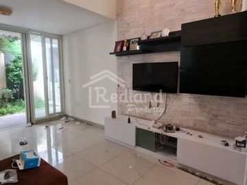 Sewa Rumah di Graha Padma ( Yl 3467S )