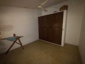 CASA EN VENTA DE 2 PISOS CERCA DE AREAS COMERCIALES UNIDAD HAB. EL COYOL