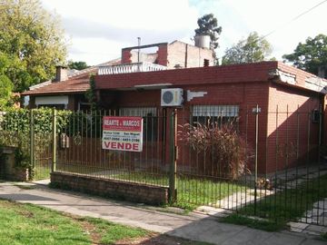 CASA AMERICANA EN VENTA