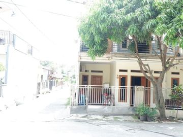 Rumah di Depok, 2Lt, Hoek dlm Prmhn di Abadi Jaya, Sukmajaya