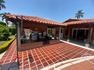 VENTA de CASAS en PEREIRA