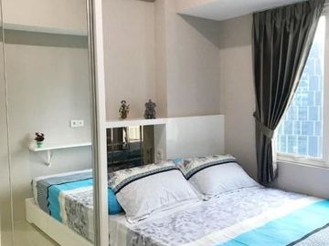 Disewa Apartemen Tanglin, Full Furnish, Lantai 26 Surabaya Barat