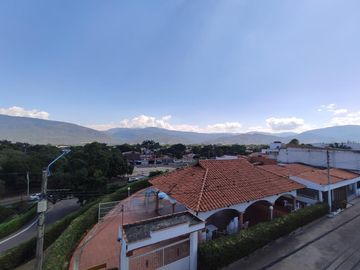 casa en venta en villa del rosario. Cod V22763