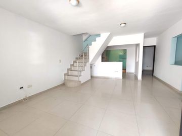 casa en venta en villa del rosario. Cod V22763