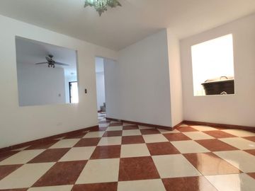 casa en venta en villa del rosario. Cod V22763