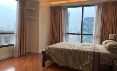 Condominium 2 Bedrooms: 2BR Condo For Sale in Joya Lofts and Tower Rockwell Makati City