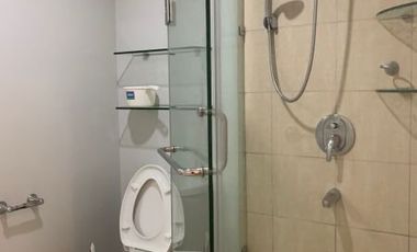Condominium 2 Bedrooms: 2BR Condo For Sale in Joya Lofts and Tower Rockwell Makati City