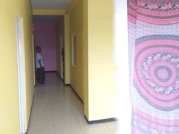Dijual Rumah Kost 3 Lantai Tepi Jalan Tegalgondo