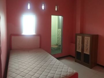 Dijual Rumah Kost 3 Lantai Tepi Jalan Tegalgondo