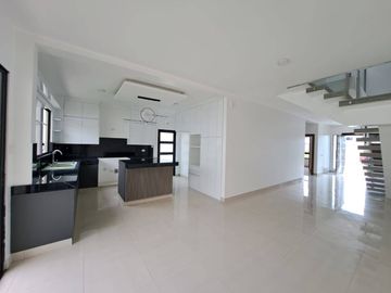 CASA EN VENTA EN CIUDAD CELESTE