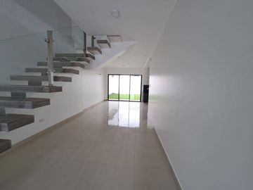 CASA EN VENTA EN CIUDAD CELESTE