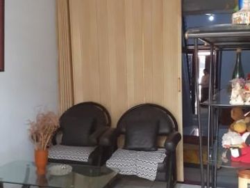 RUMAH LUAS 2 MUKA 2 Rumah jd 1, lokasi strategis | INDAH