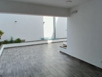 Departamentos Venta AV. Guardia Civil - Piso 2 - SAN ISIDRO