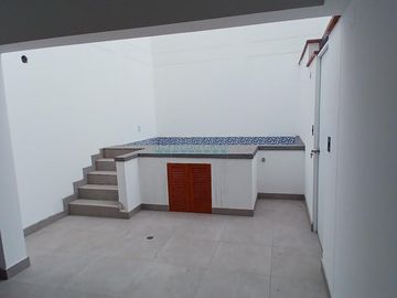 Departamentos Venta AV. Guardia Civil - Piso 2 - SAN ISIDRO