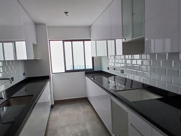 Departamentos Venta AV. Guardia Civil - Piso 2 - SAN ISIDRO