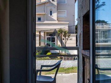DEPARTAMENTO 2 AMBIENTES A METROS DEL MAR