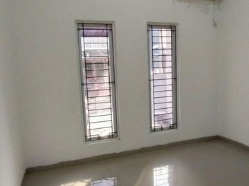 Dijual Rumah Kencana Loka sektor 12.5 Blok W Tangerang Baten Lokasi Strategis Bagus Siap Huni