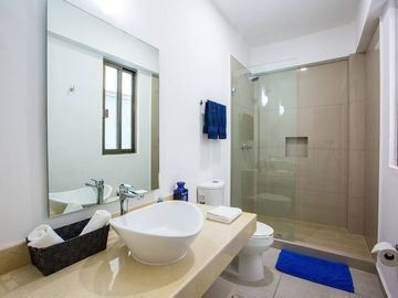 OPORTUNIDAD DE INVERSION departamento de 1 recamara en centro Playa Del Carmen