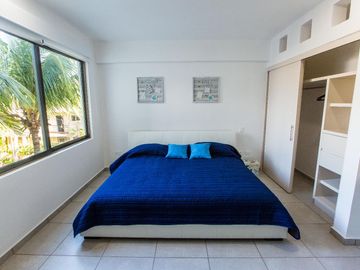 OPORTUNIDAD DE INVERSION departamento de 1 recamara en centro Playa Del Carmen