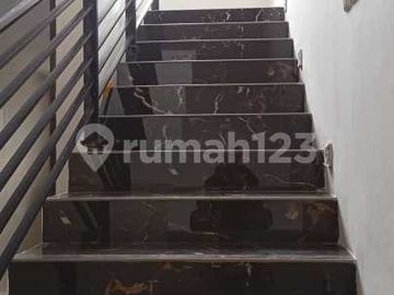 Dijual Murah Rumah Di The Icon,  Cluster Cosmo