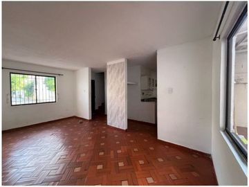 SE VENDE CASA EN CONJUNTO CERRADO EN BONDA, SANTA MARTA