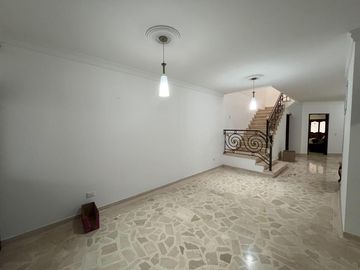 casa en venta en castellana. Cod V2757