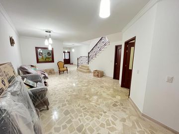 casa en venta en castellana. Cod V2757