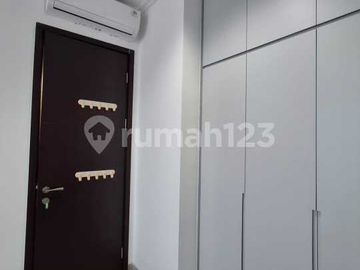 Disewakan/Dijual Cepat Rumah Hoek Full Furnished di Cluster Alabama Pik 2 Rumah Millenial
