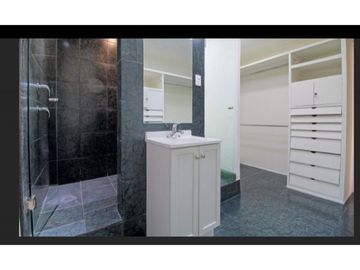 Casa En Venta, Sobre Boulevard Atlixco, Ideal Para Oficinas
