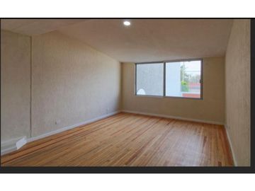 Casa En Venta, Sobre Boulevard Atlixco, Ideal Para Oficinas
