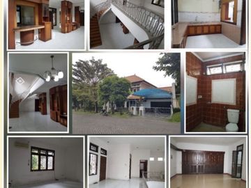 Rumah super premium elegan di graha Family surabaya barat