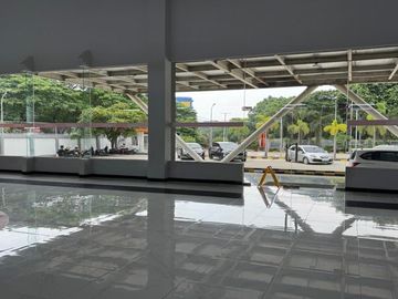 Dijual Gedung Konersial Park Boulevard Harapan Indah Bekasi