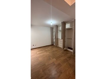 VENDO DEPARTAMENTO EN URB SANTA EDELMIRA