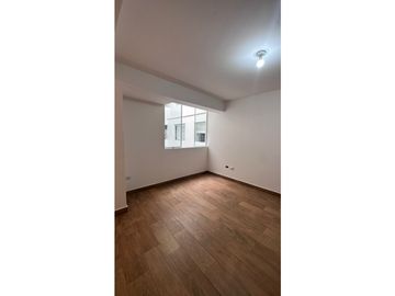 VENDO DEPARTAMENTO EN URB SANTA EDELMIRA