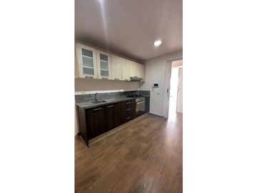VENDO DEPARTAMENTO EN URB SANTA EDELMIRA
