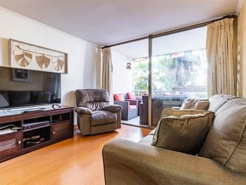 Departamento en Venta en Av. Las Condes / Puente nuevo