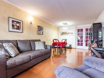 Departamento en Venta en Av. Las Condes / Puente nuevo