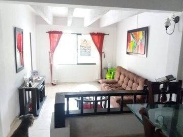 CASA EN VENTA BARRIO CENTRO |5050