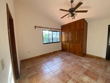 Casa tipo campestre con 3 recamaras y alberca en venta en Cancun