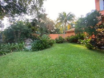 Casa tipo campestre con 3 recamaras y alberca en venta en Cancun